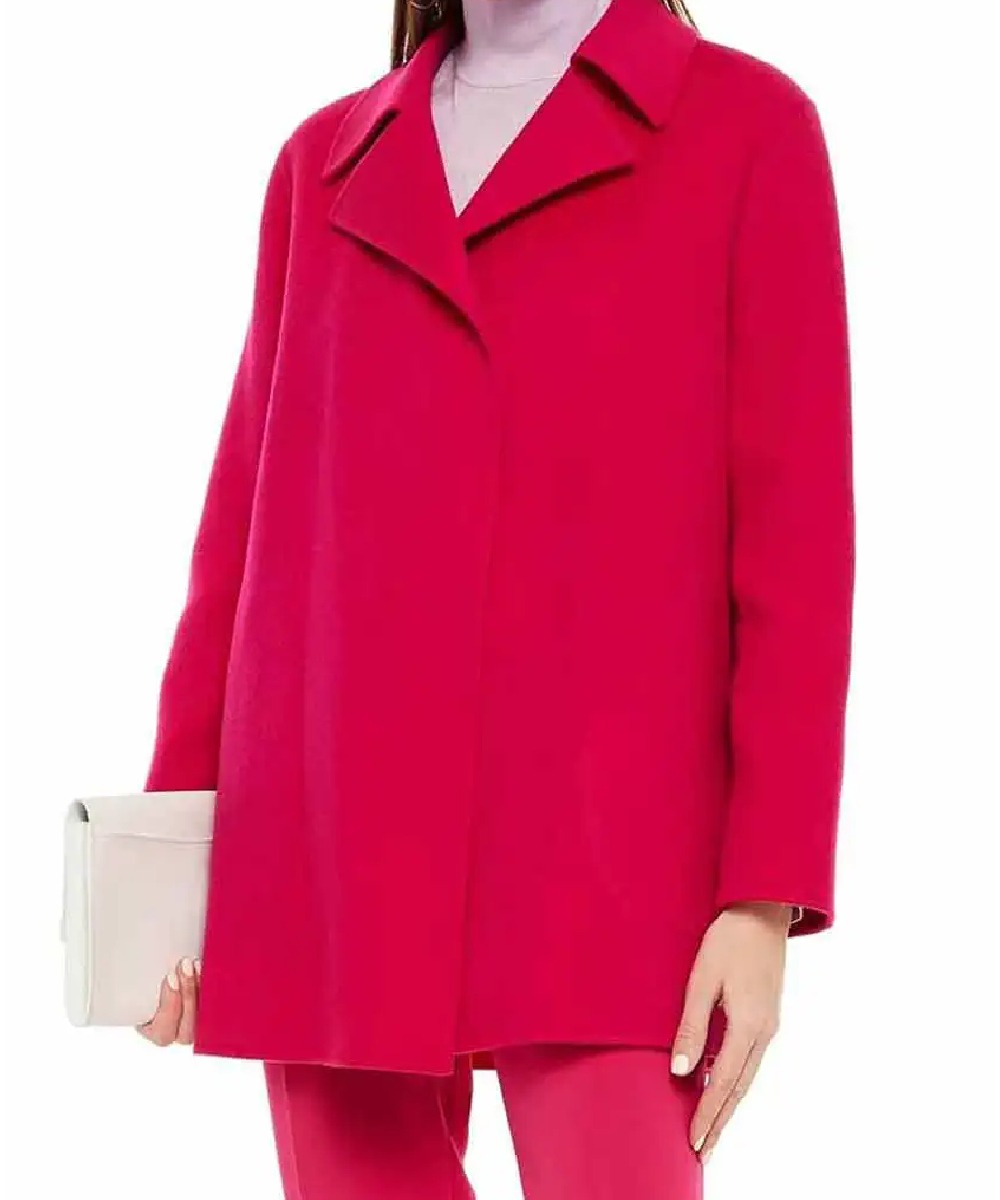 9-1-1 S04 Jennifer Love Hewitt Pink Coat